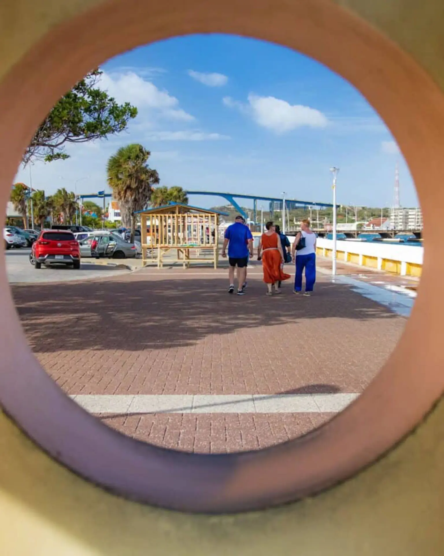 City_walk_otrobanda_(6)_-_verkleind