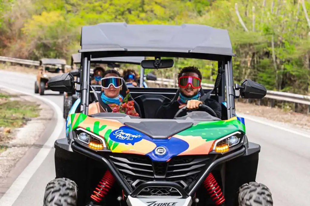 Epic_West_Coast_UTV_Adventure_-_Curacao_Tours_(4)_-_Verkleind