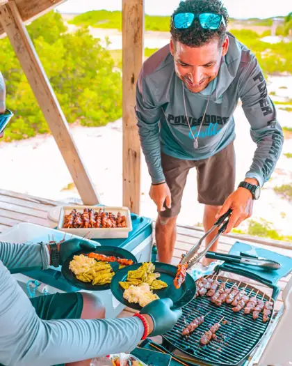 Powerboat_Tour_Klein_Curacao_(8)_-_verkleind