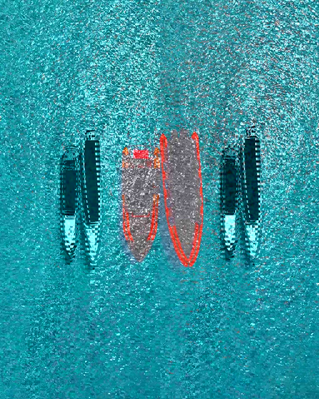 Powerboat_tour_(1)_-_Verkleind