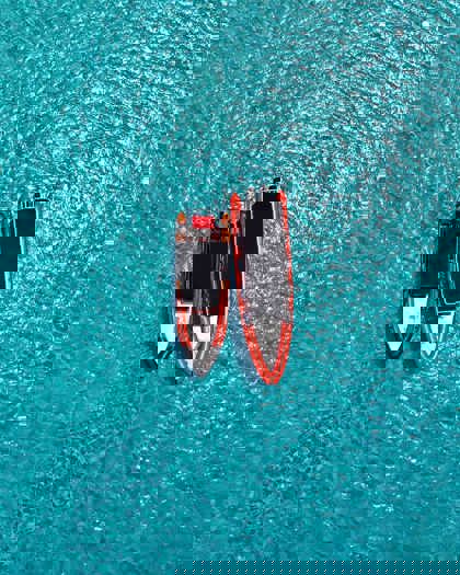 Powerboat_tour_(1)_-_Verkleind