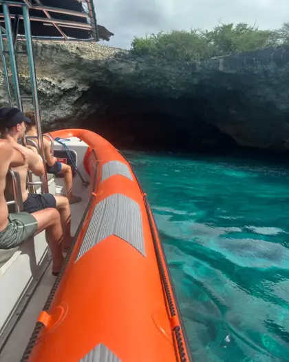 Powerboat_tour_(6)_-_Verkleind