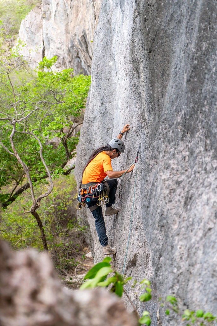Rock-Climbing-10