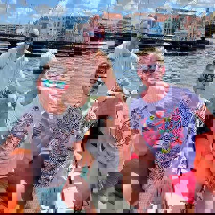 Tug_Boat_&_Spanish_Water_(4)_-_verkleind