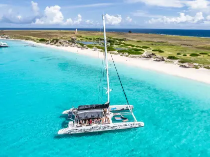 /book-tours/Blue-Finn/Blue_Finn_Klein_Curacao_7.webp