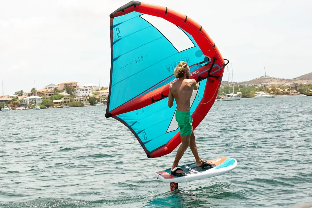 Windsurfing-foil-2