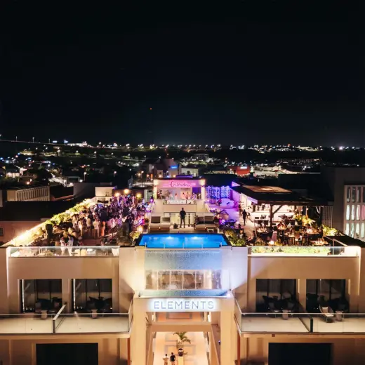 Happy hour - Cascada Rooftop Bar 
