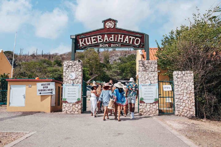 /clients/Irie-Tours/wonders-of-curacao-irie-tours-1.jpg