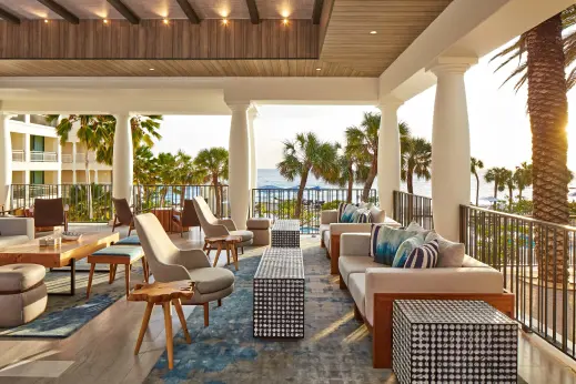 CURPB_Curacao-Marriott_Zala-Bar-Lounge-scaled
