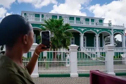 trolley_train_-_FBBT_10